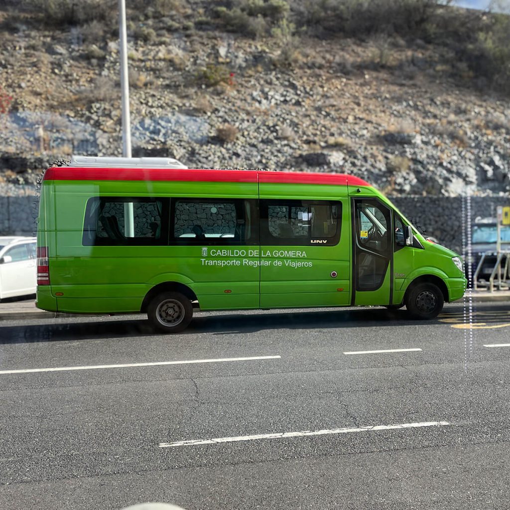 Autobuses - Guaguas en La Gomera